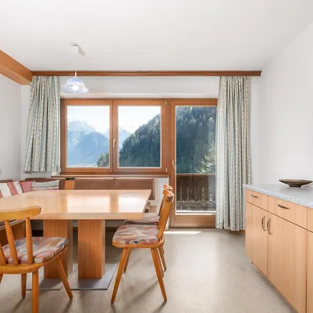 Haus Tuxerklamm マイヤーホーフェン