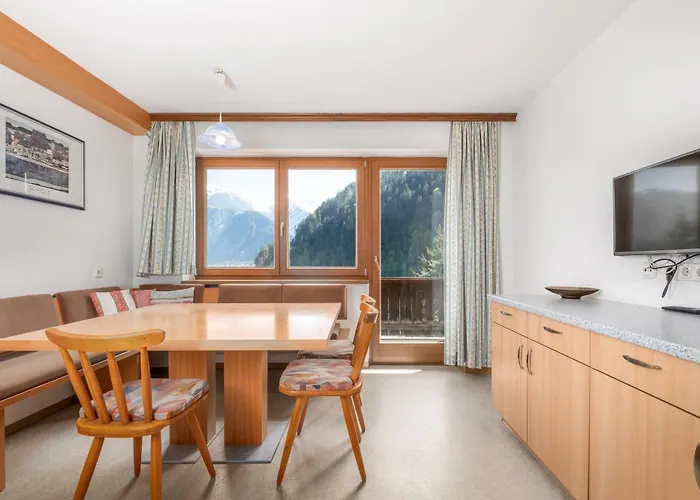 Haus Tuxerklamm マイヤーホーフェン